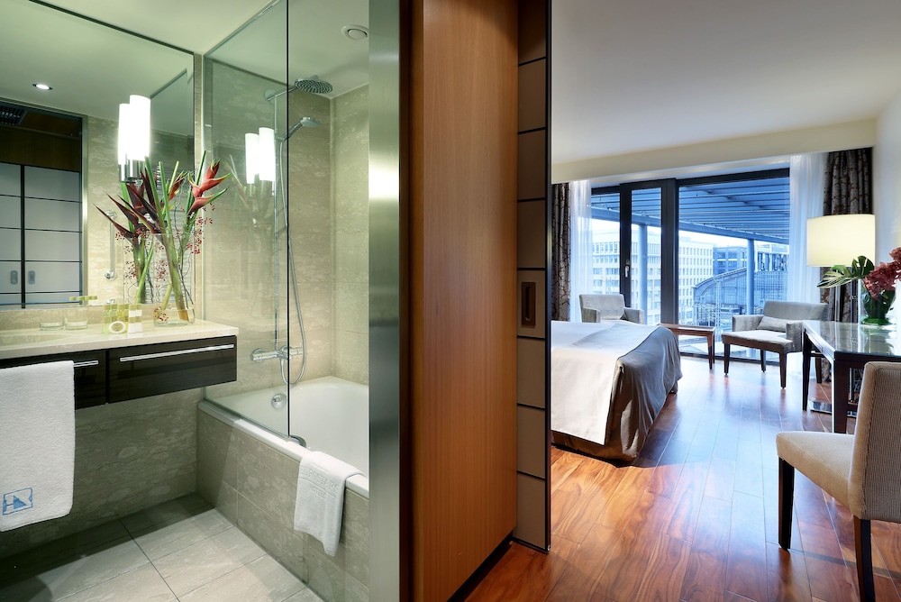 Eurostars Berlin — Hotel rooms in Berlin, Berlin