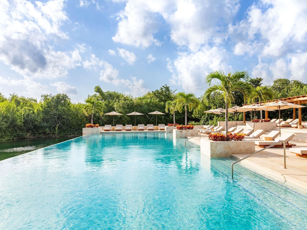 Fairmont Mayakoba — Swimming pool in Playa del Carmen, Quintana Roo