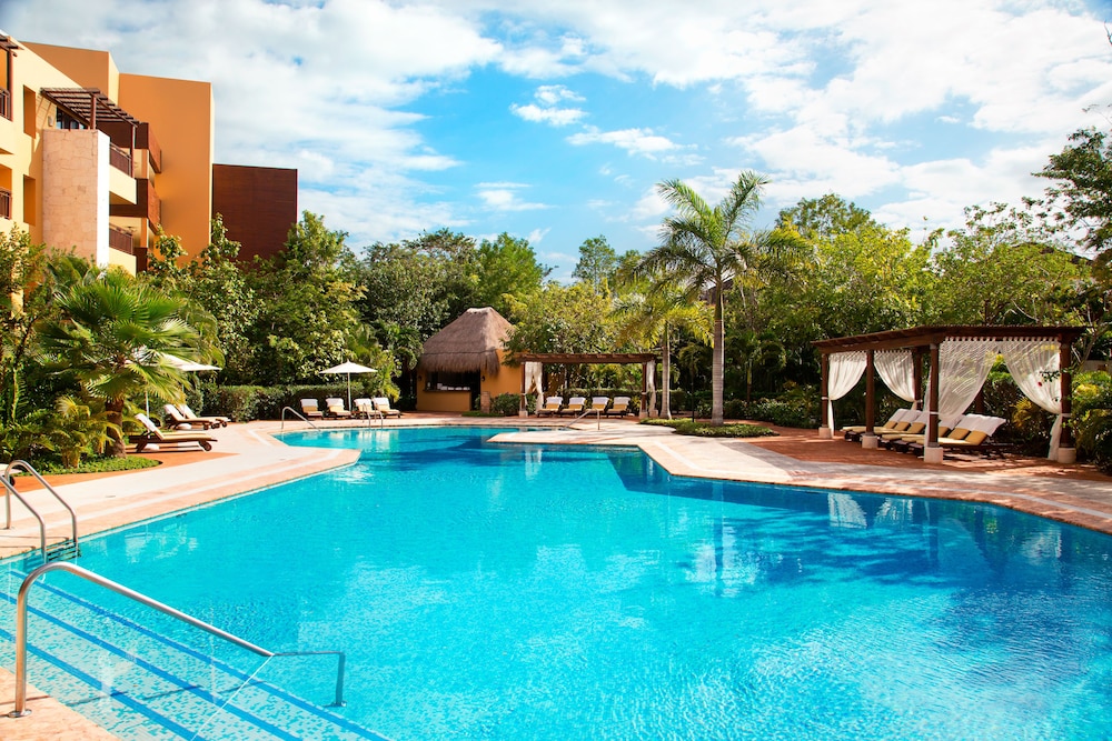 Fairmont Mayakoba — Swimming pool in Playa del Carmen, Quintana Roo