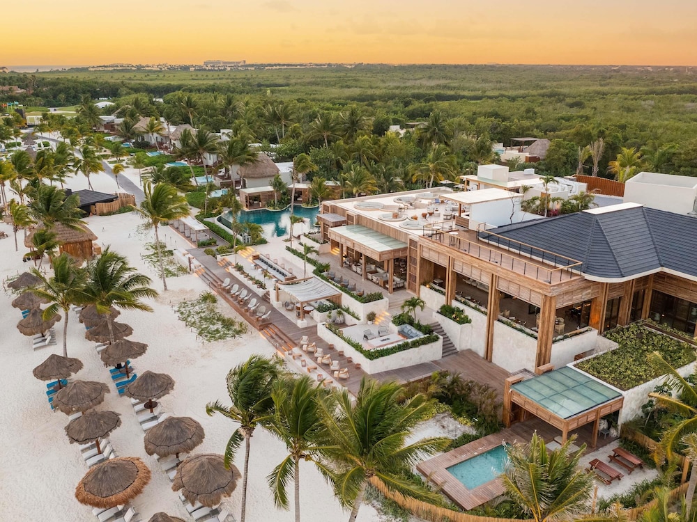 Fairmont Mayakoba — Hotel building in Playa del Carmen, Quintana Roo