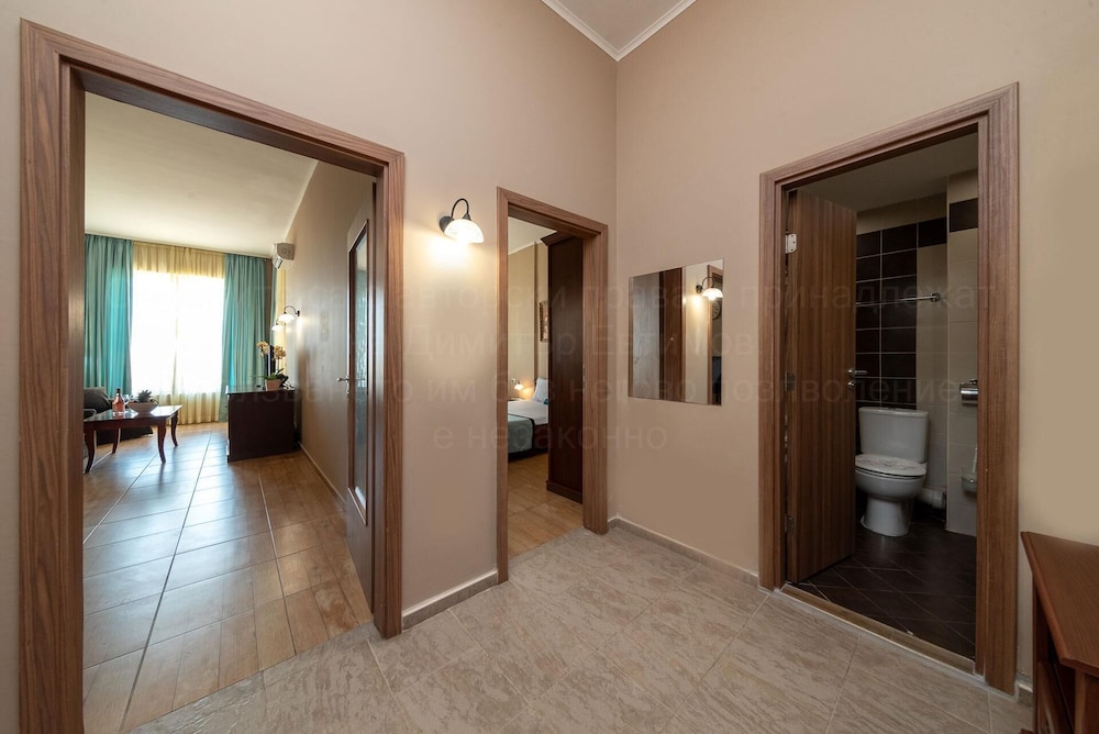 Hotel Festa Pomorie Resort — Hotel rooms in Pomorie, Burgas Region
