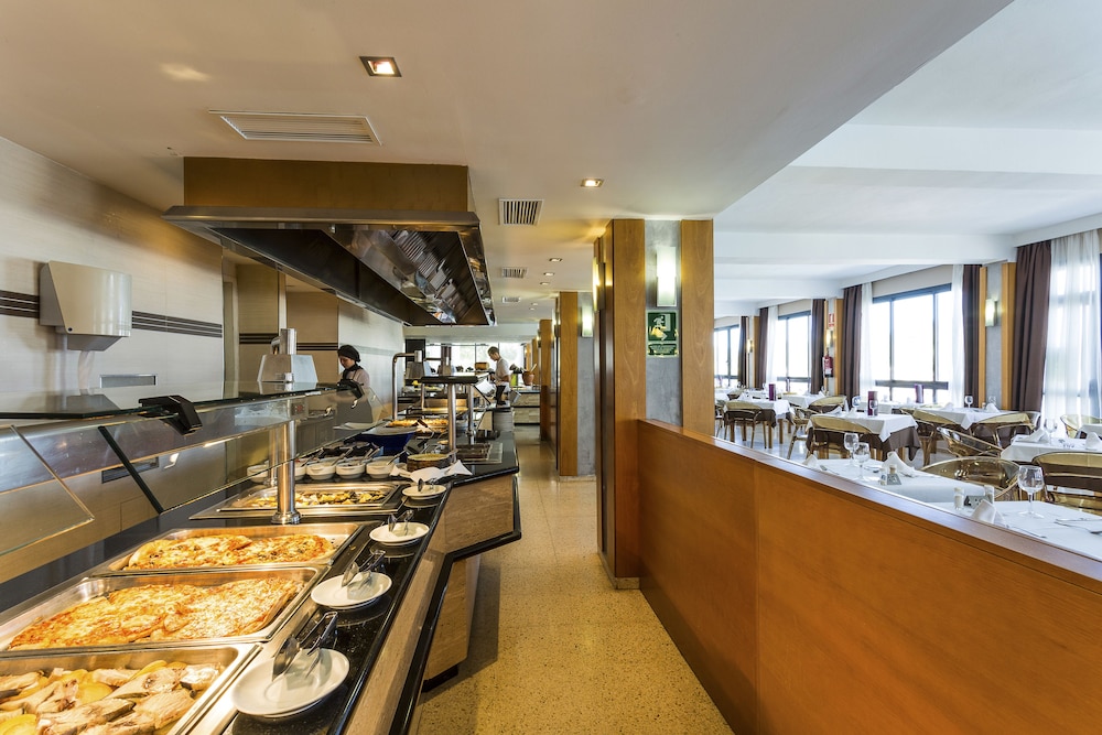Palladium Hotel Cala Llonga - Adults Only — Restaurant & bars in Santa Eulalia, Balearic Islands