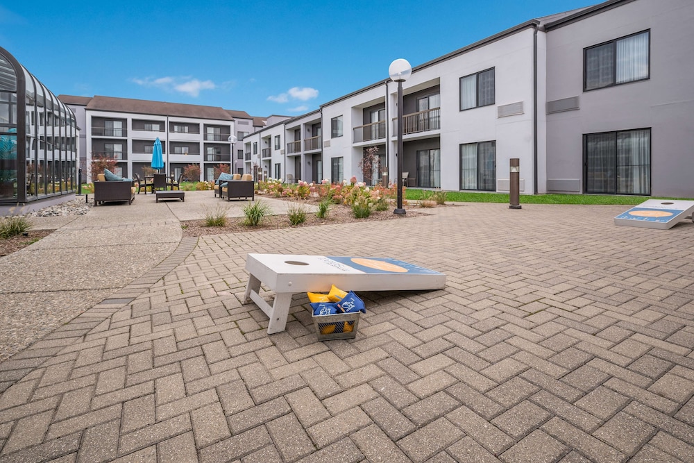 Sonesta Select Detroit Auburn Hills — Sports & recreation in Auburn Hills, Michigan
