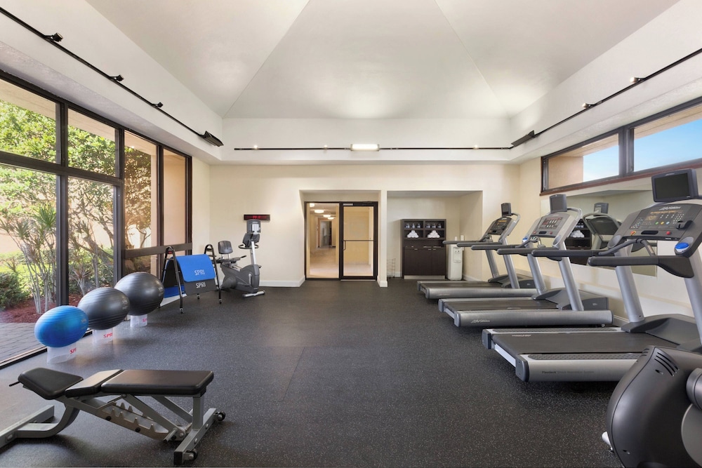 Courtyard by Marriott Fort Myers Cape Coral — Sports & recreation in Fort Myers, Florida