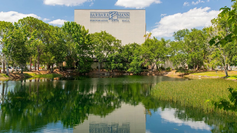 Courtyard by Marriott Fort Myers Cape Coral — Attractions in the area in Fort Myers, Florida