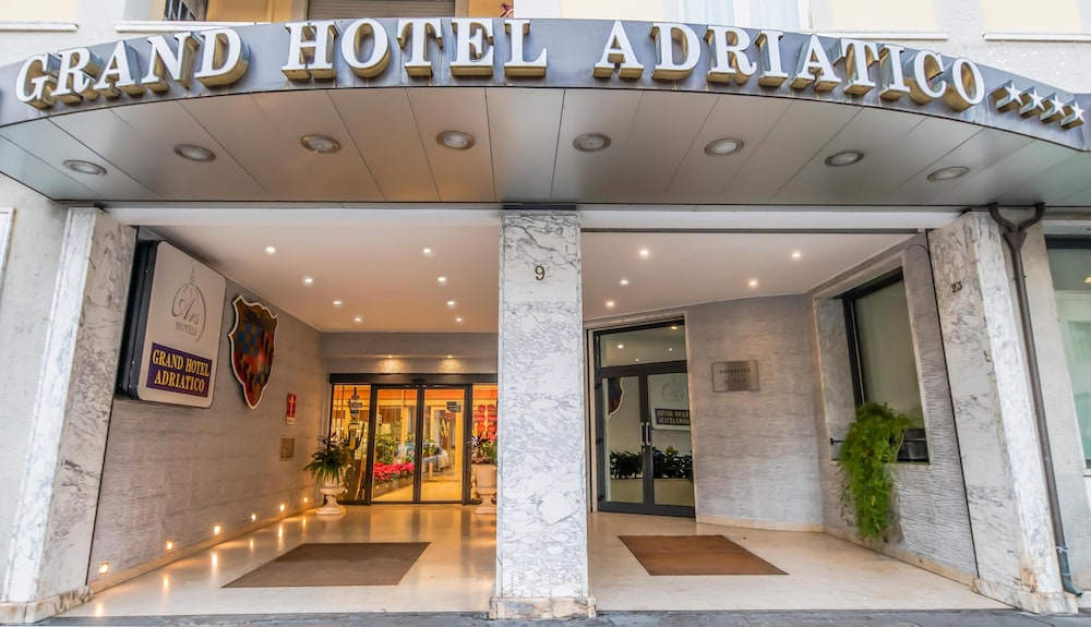 Grand Hotel Adriatico — Main photo in Florence, Tuscany