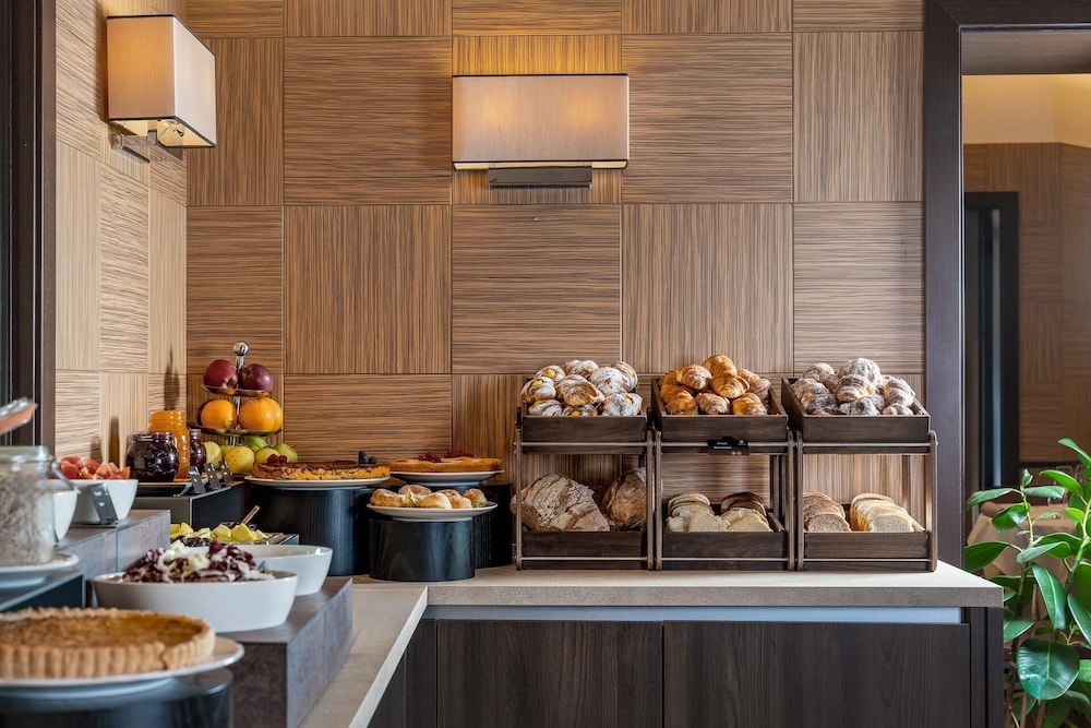 Grand Hotel Adriatico — Restaurant & bars in Florence, Tuscany