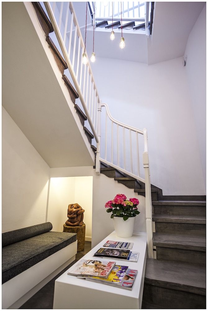 Cheap & Chic Hotel — Hotel building in Ciutadella de Menorca, Balearic Islands