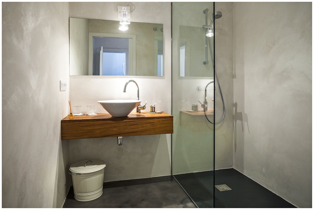 Cheap & Chic Hotel — Hotel rooms in Ciutadella de Menorca, Balearic Islands