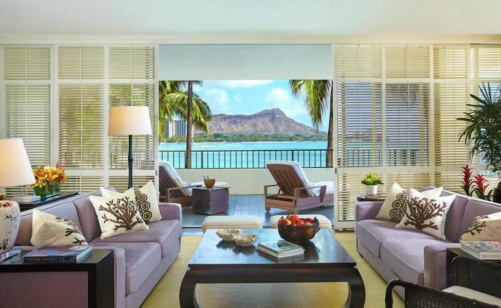 Halekulani — Hotel rooms in Honolulu, Hawaii