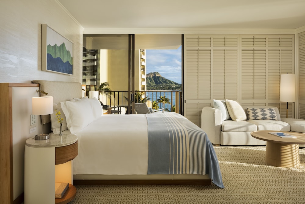 Halekulani — Hotel rooms in Honolulu, Hawaii