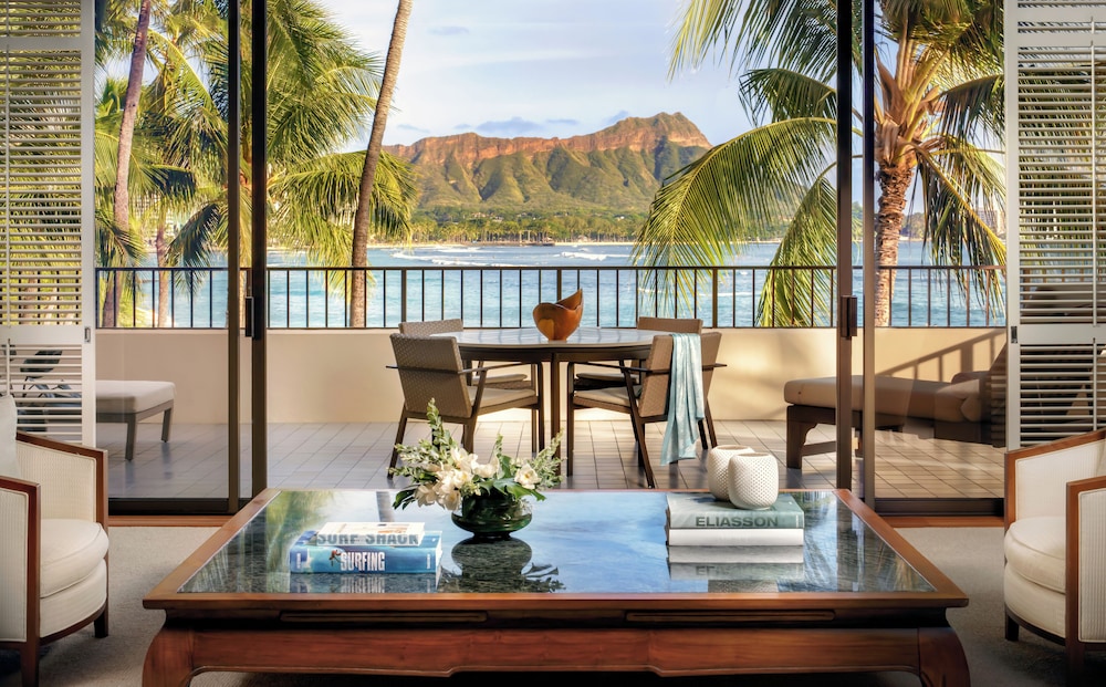 Halekulani — Hotel rooms in Honolulu, Hawaii