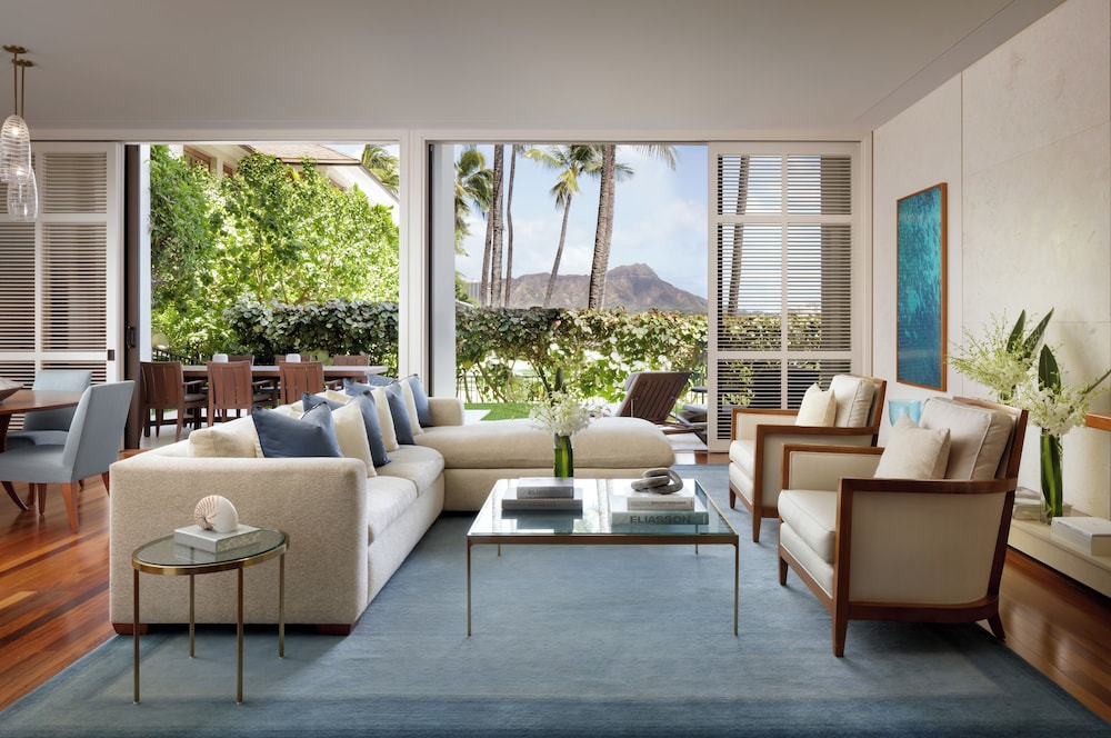 Halekulani — Hotel rooms in Honolulu, Hawaii