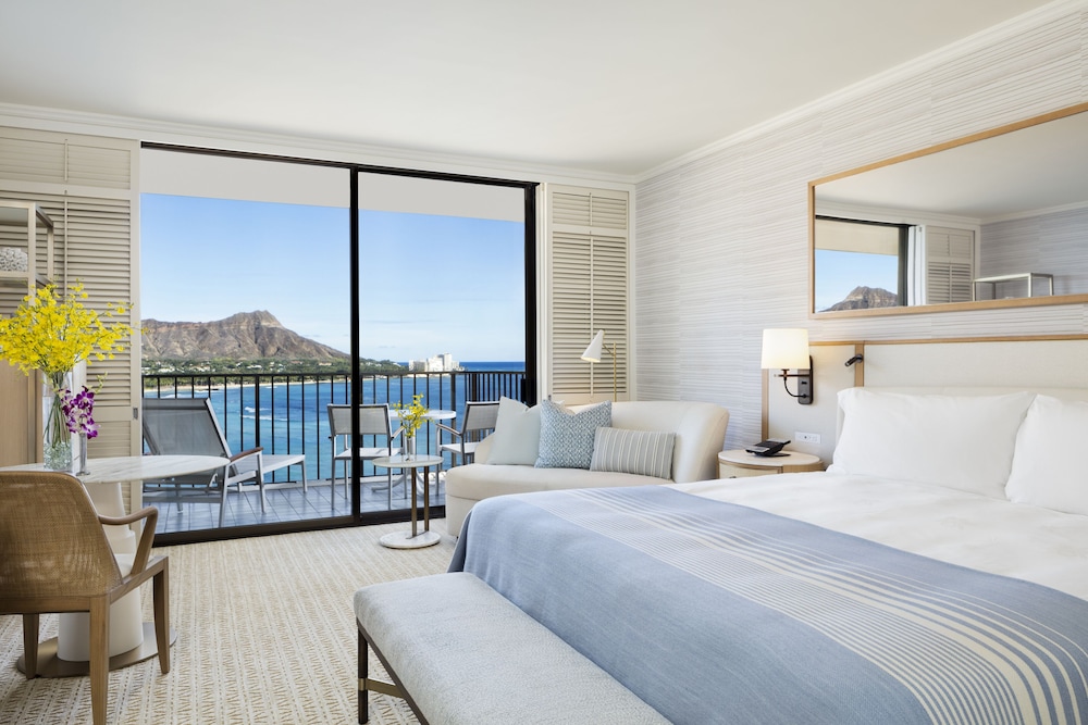 Halekulani — Hotel rooms in Honolulu, Hawaii