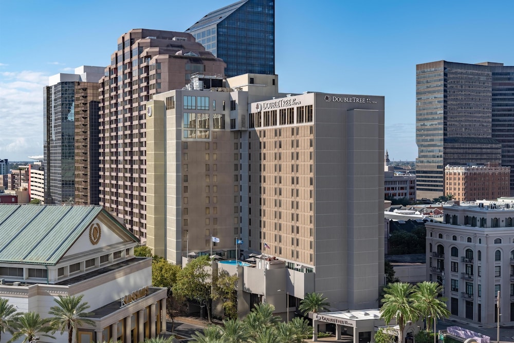 DoubleTree by Hilton New Orleans — Hotel building in New Orleans, Louisiana