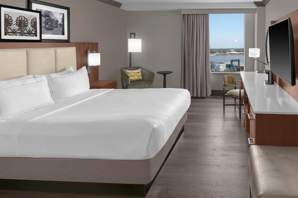 DoubleTree by Hilton New Orleans — Hotel rooms in New Orleans, Louisiana