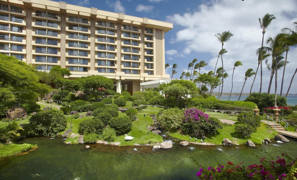 Hyatt Regency Maui Resort & Spa — Hotel building in Kaanapali, Hawaii