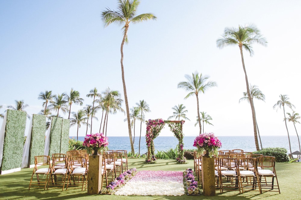 Hyatt Regency Maui Resort & Spa — Beach in Kaanapali, Hawaii