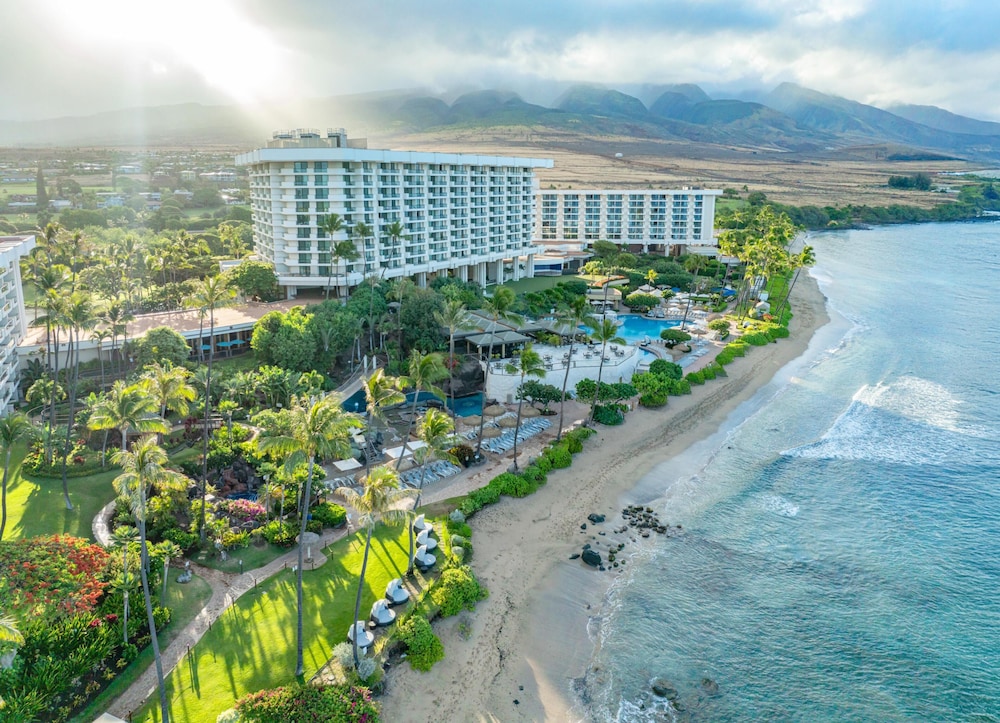 Hyatt Regency Maui Resort & Spa — Hotel building in Kaanapali, Hawaii