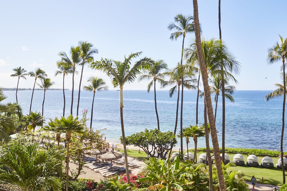 Hyatt Regency Maui Resort & Spa — Beach in Kaanapali, Hawaii