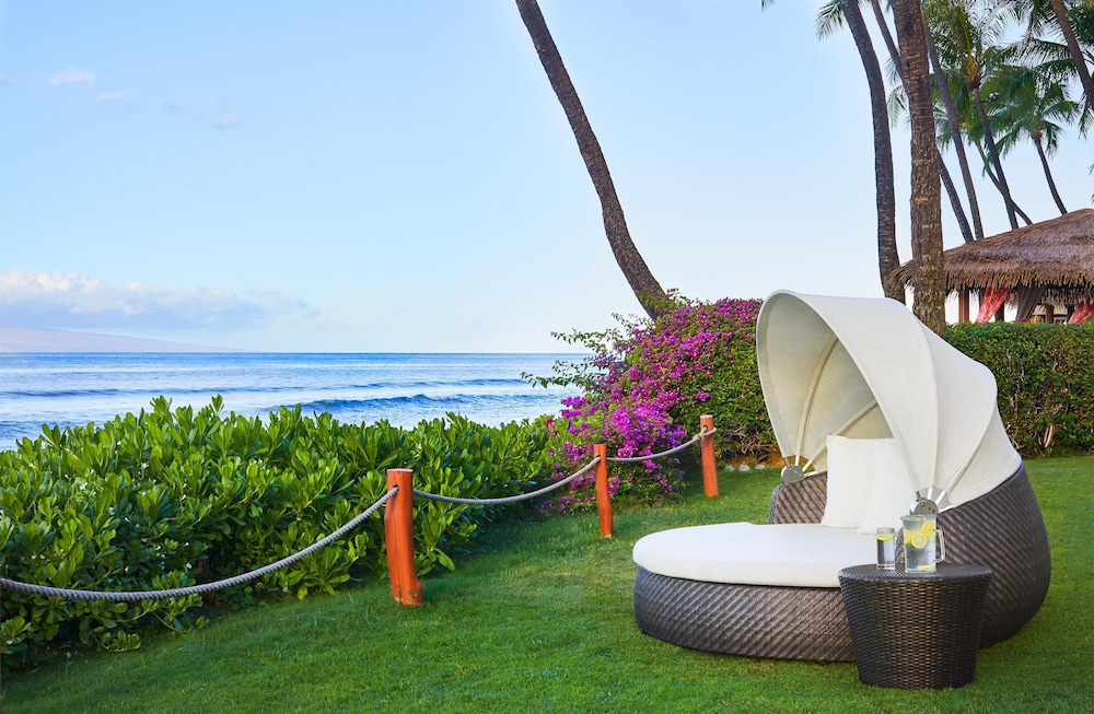Hyatt Regency Maui Resort & Spa — Beach in Kaanapali, Hawaii
