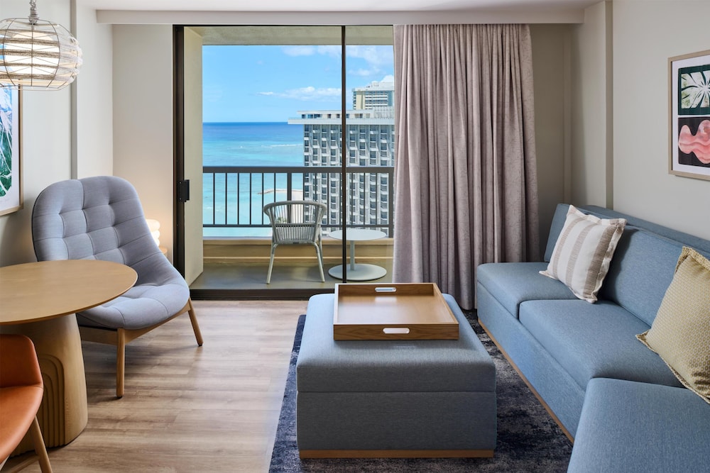 Hyatt Regency Waikiki Beach Resort & Spa — Hotel rooms in Honolulu, Hawaii