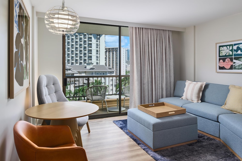 Hyatt Regency Waikiki Beach Resort & Spa — Hotel rooms in Honolulu, Hawaii