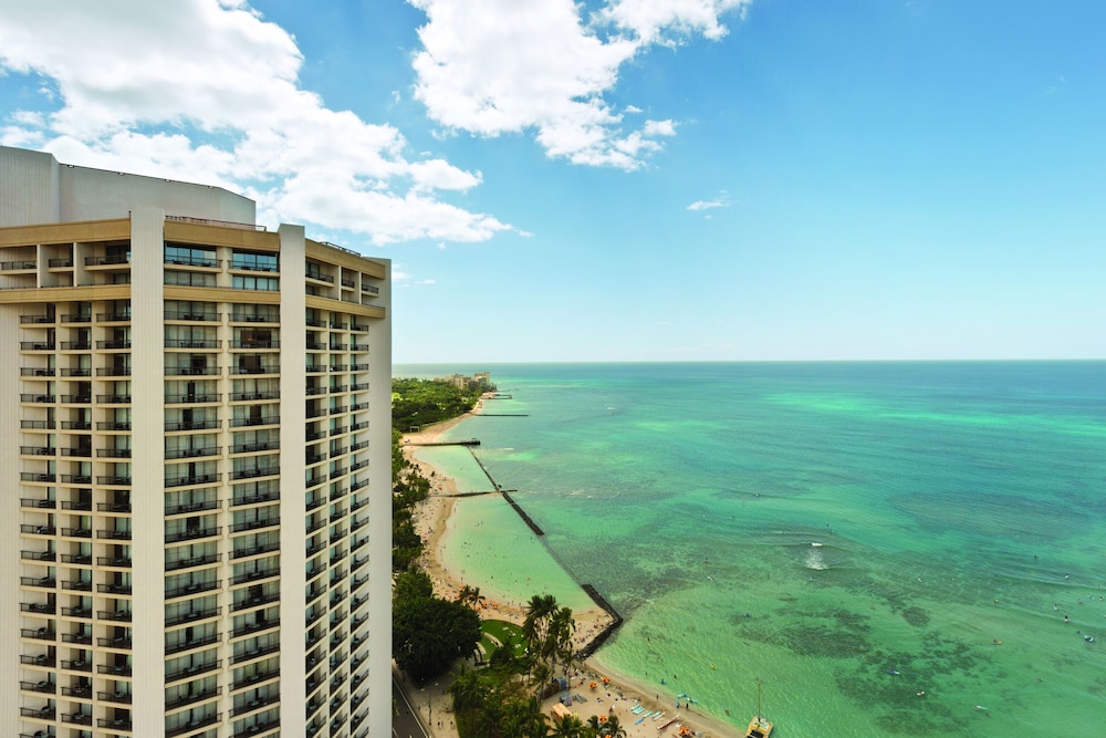 Hyatt Regency Waikiki Beach Resort & Spa — Beach in Honolulu, Hawaii