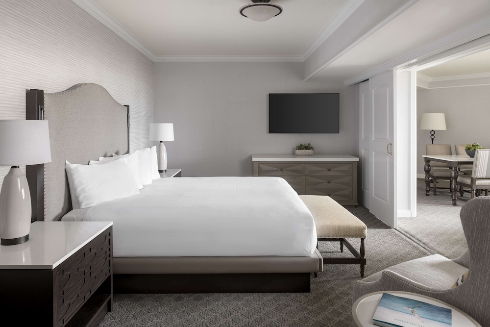 Hyatt Regency Huntington Beach Resort and Spa — Hotel rooms in Huntington Beach, California