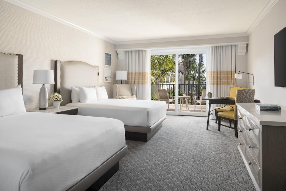 Hyatt Regency Huntington Beach Resort and Spa — Hotel rooms in Huntington Beach, California