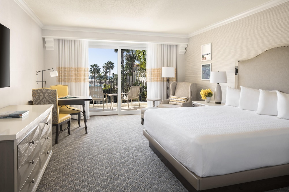 Hyatt Regency Huntington Beach Resort and Spa — Hotel rooms in Huntington Beach, California