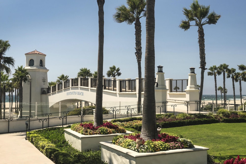 Hyatt Regency Huntington Beach Resort and Spa — Attractions in the area in Huntington Beach, California