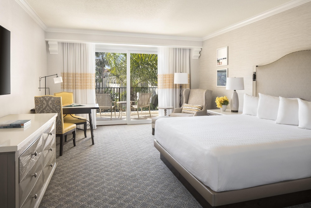 Hyatt Regency Huntington Beach Resort and Spa — Hotel rooms in Huntington Beach, California