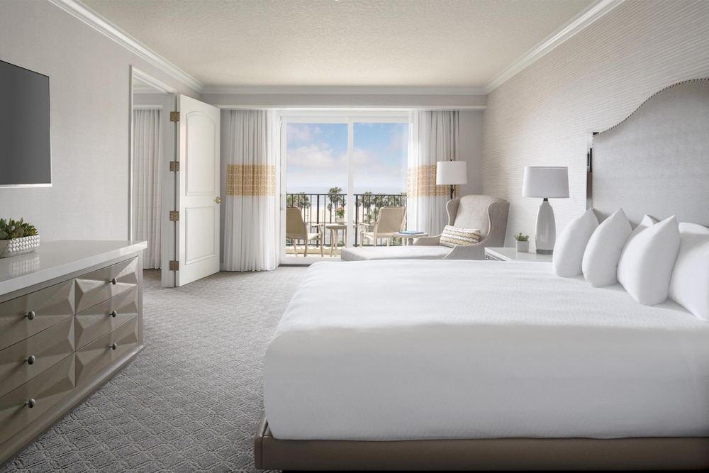 Hyatt Regency Huntington Beach Resort and Spa — Hotel rooms in Huntington Beach, California