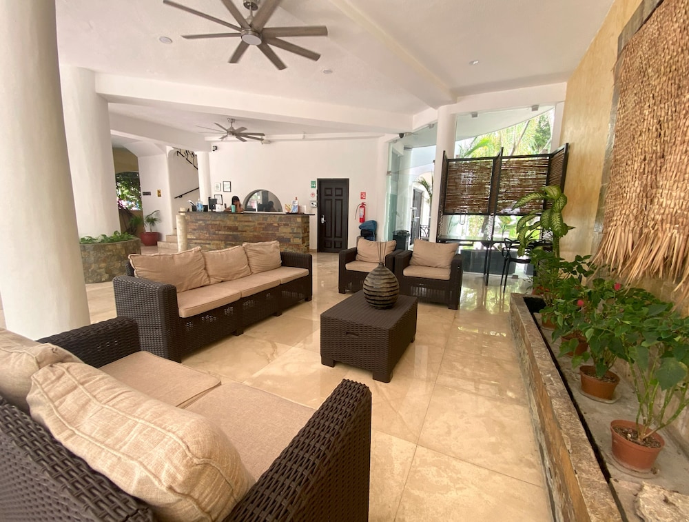 Hotel Hacienda Paradise — Hotel rooms in Playa del Carmen, Quintana Roo