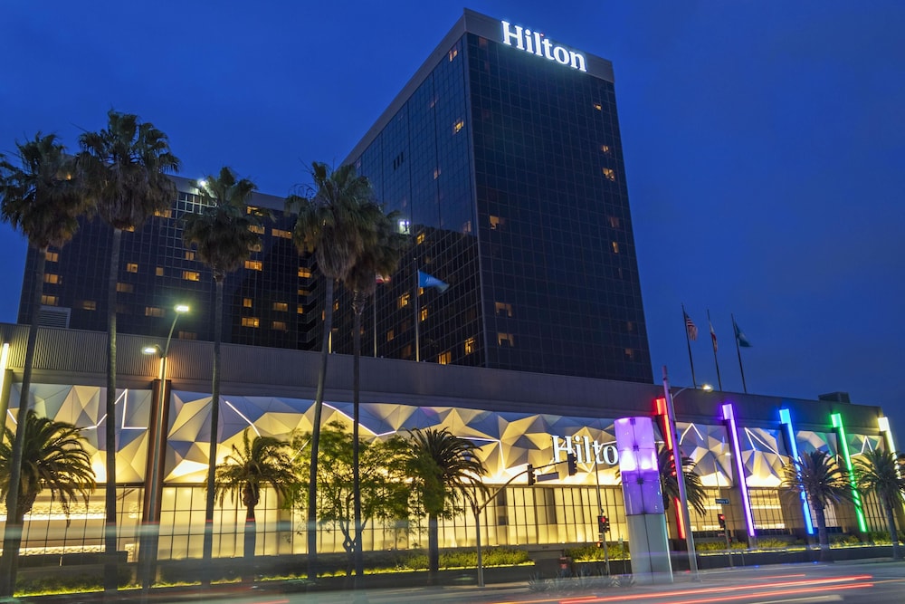 Hilton Los Angeles Airport — Hotel building in Los Angeles, California