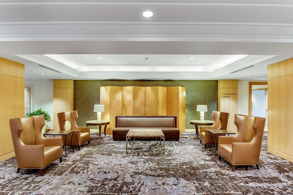 Hilton Los Angeles Airport — Hotel building in Los Angeles, California