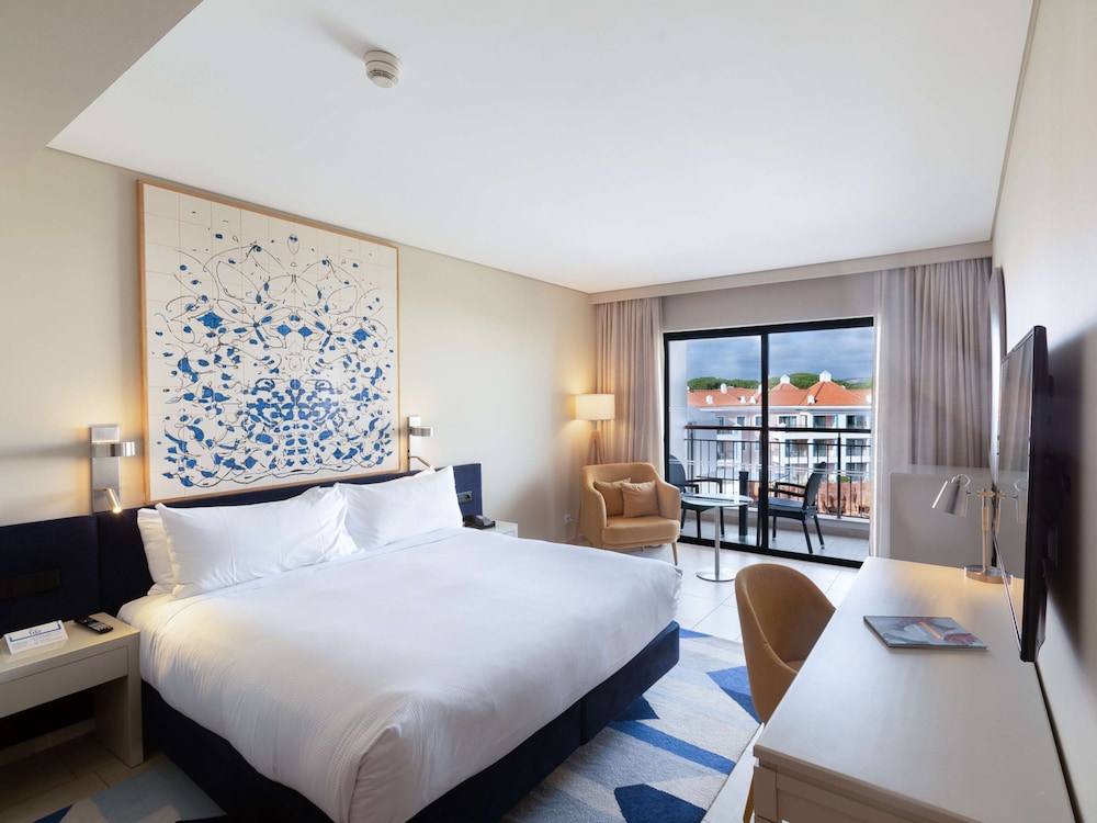 Hilton Vilamoura As Cascatas Golf Resort & Spa — Hotel rooms in Vilamoura, Faro
