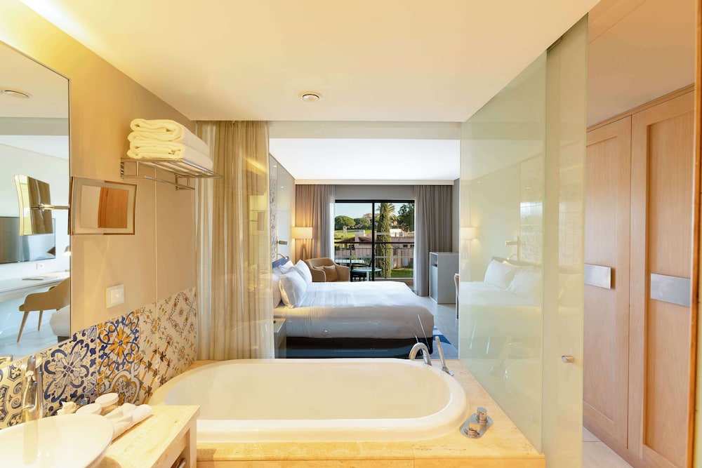 Hilton Vilamoura As Cascatas Golf Resort & Spa — Hotel rooms in Vilamoura, Faro