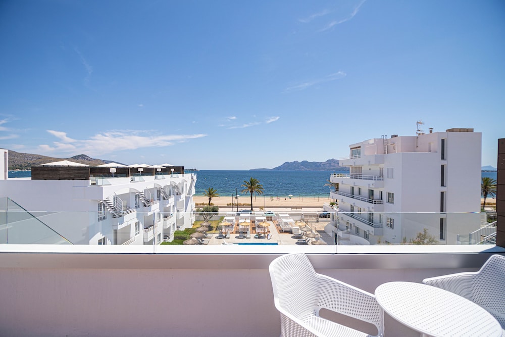 Cabot Hobby Club Apartments — Beach in Puerto Pollensa, Balearic Islands