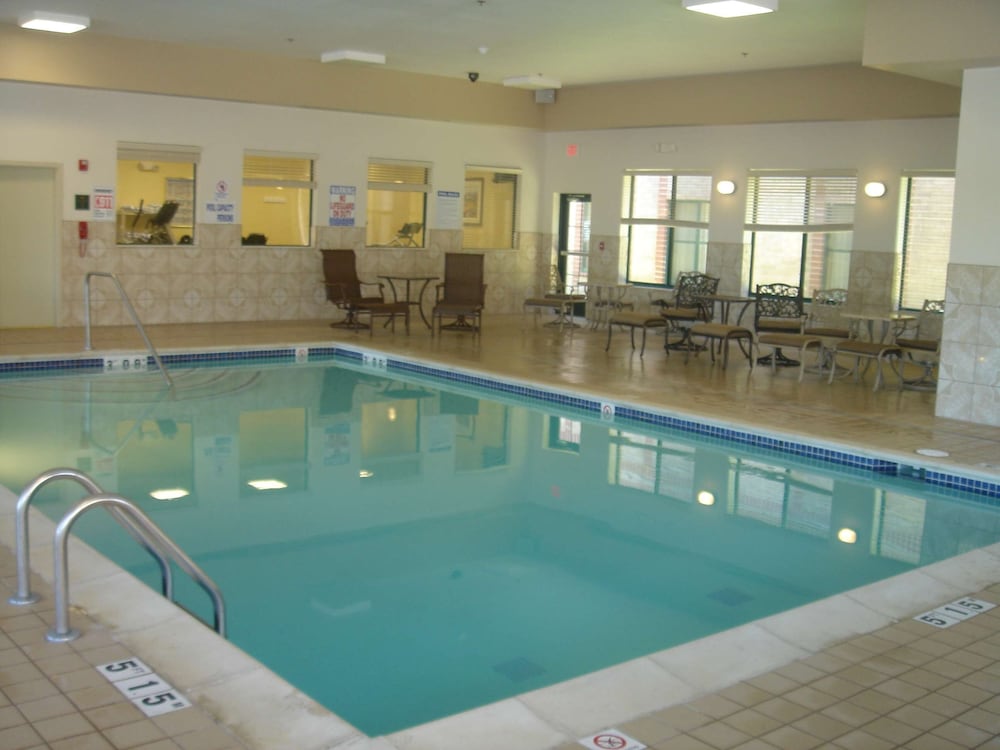 Homewood Suites by Hilton Brighton — Swimming pool in Brighton, Michigan