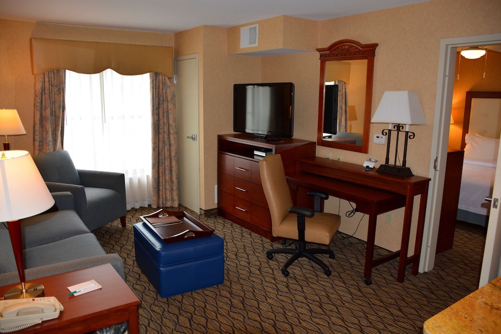 Homewood Suites by Hilton Brighton — Hotel rooms in Brighton, Michigan