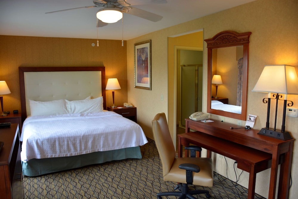 Homewood Suites by Hilton Brighton — Hotel rooms in Brighton, Michigan