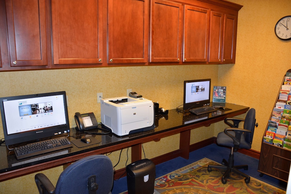 Homewood Suites by Hilton Brighton — Hotel building in Brighton, Michigan