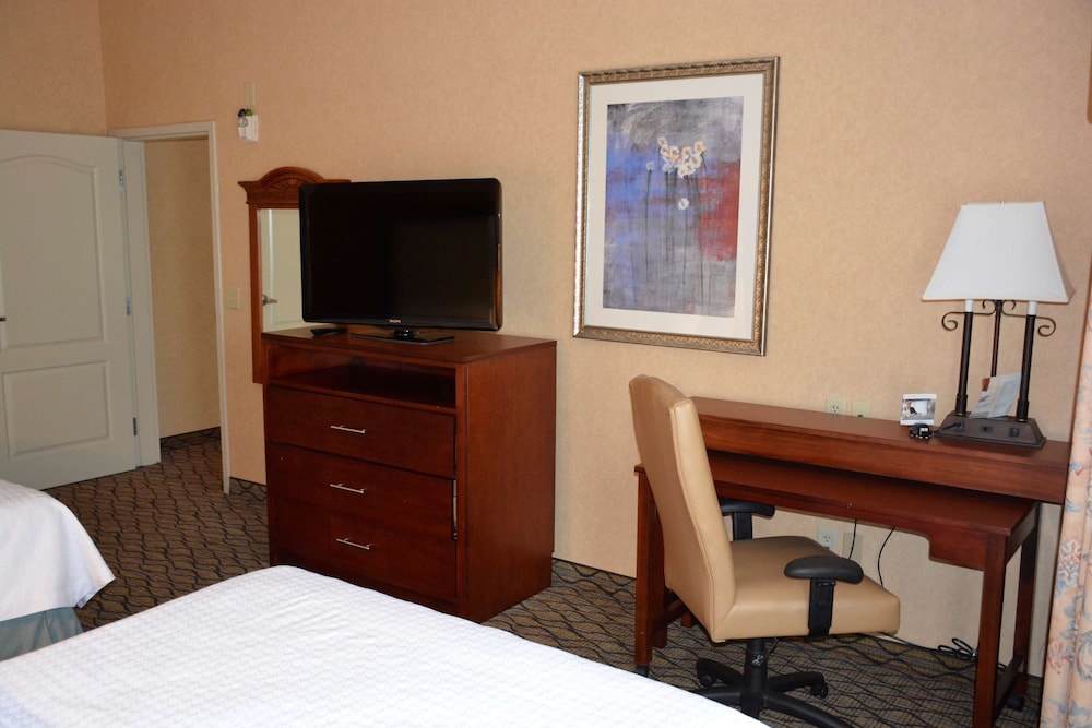 Homewood Suites by Hilton Brighton — Hotel rooms in Brighton, Michigan