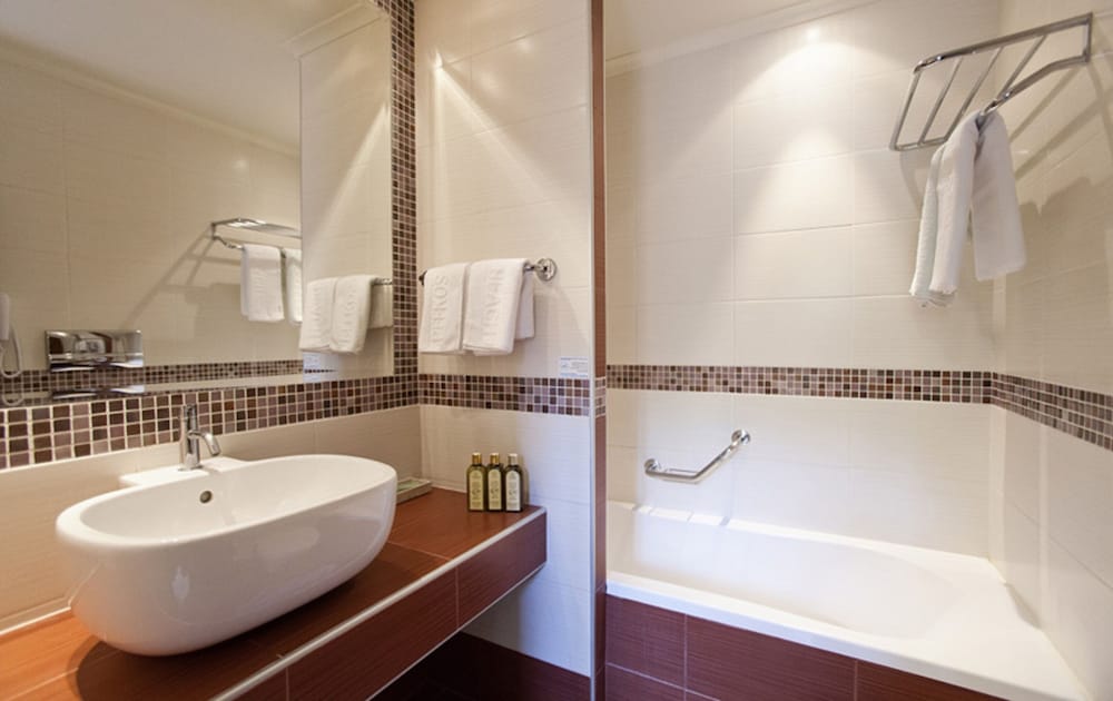 Hotel Pefkos Beach — Hotel rooms in Pefkos, South Aegean