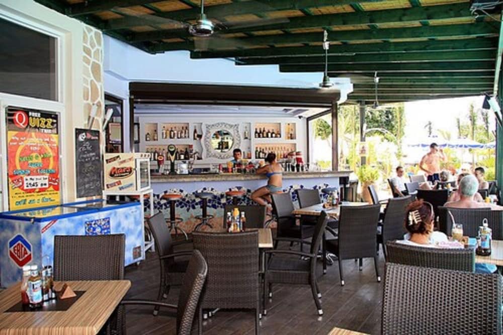 Hotel Pefkos Beach — Restaurant & bars in Pefkos, South Aegean