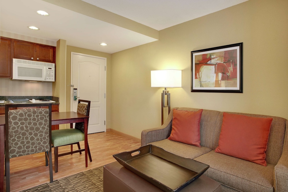 Homewood Suites by Hilton Tampa-Brandon — Hotel rooms in Tampa, Florida