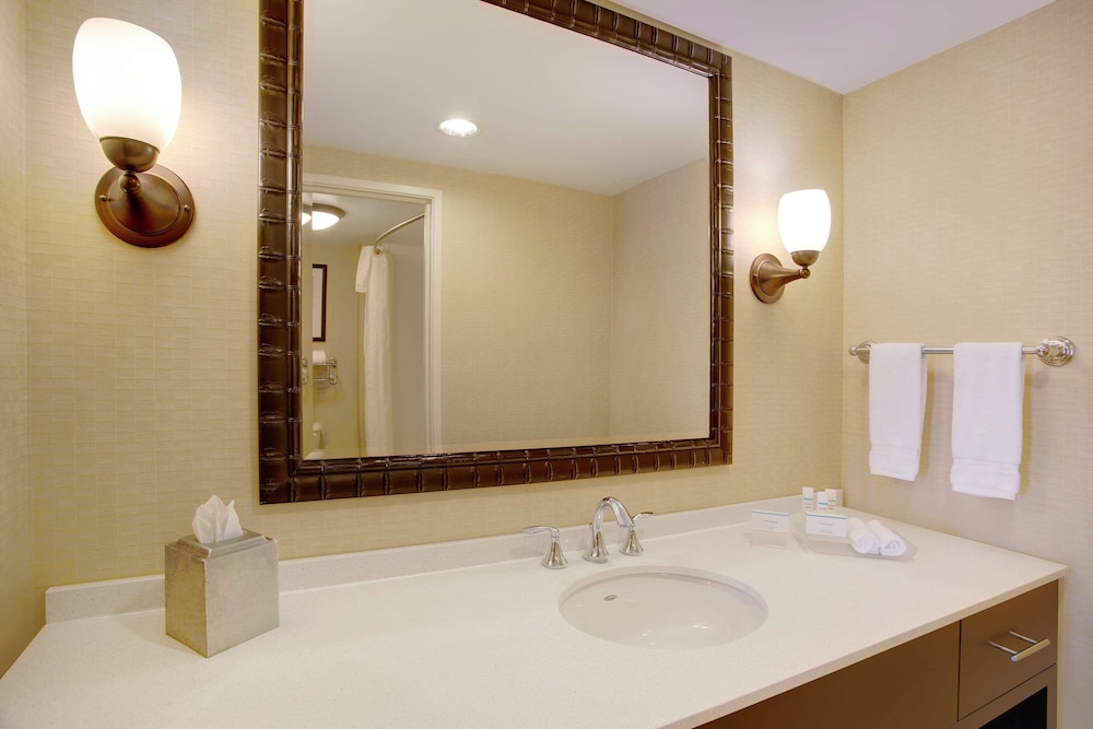Homewood Suites by Hilton Tampa-Brandon — Hotel rooms in Tampa, Florida