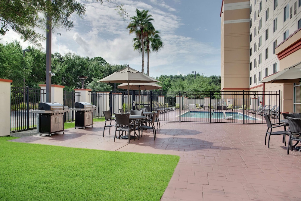 Homewood Suites by Hilton Tampa-Brandon — Swimming pool in Tampa, Florida